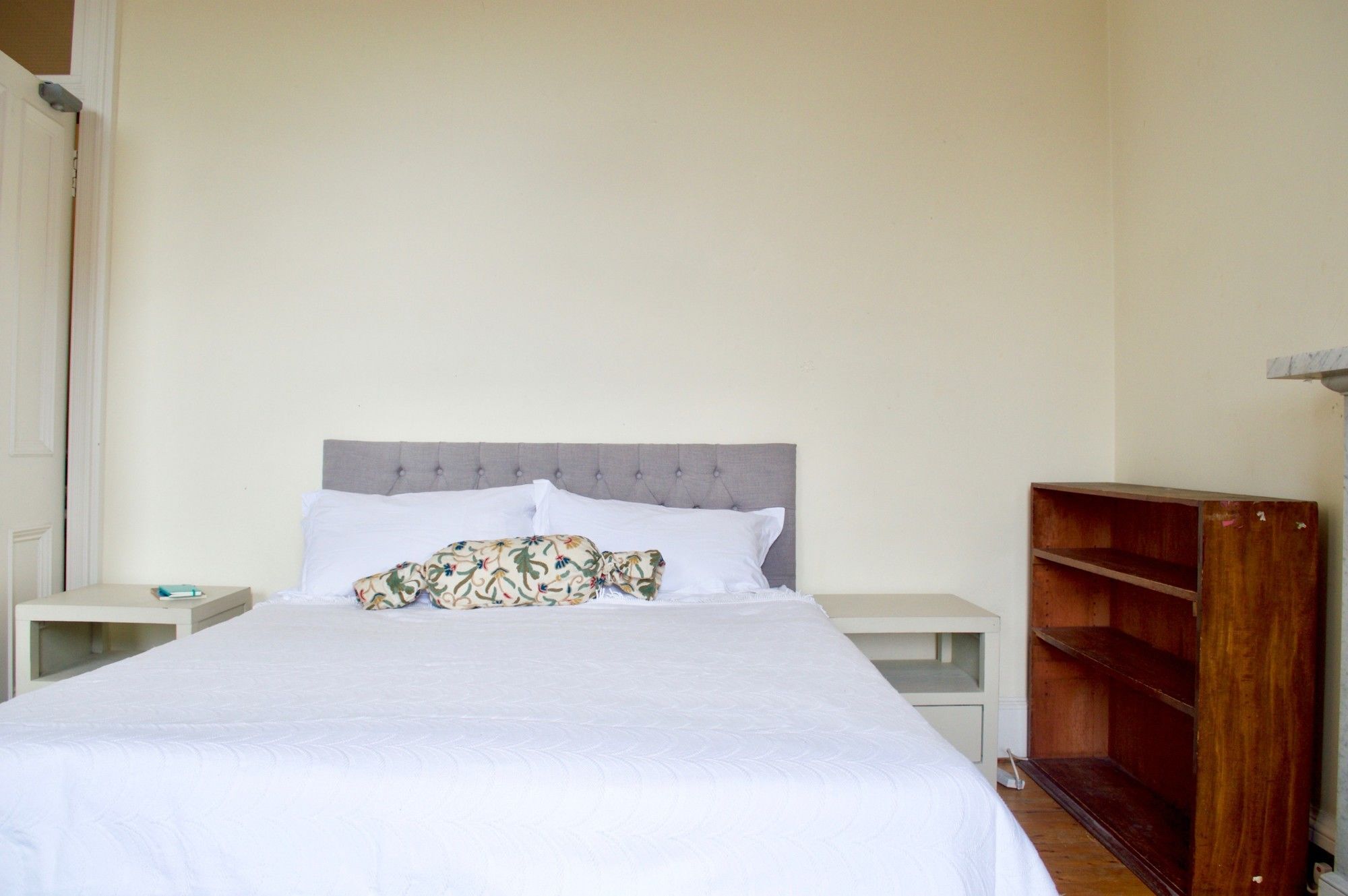 3 Bedroom Flat In Edinburgh's New Town Sleeps 6